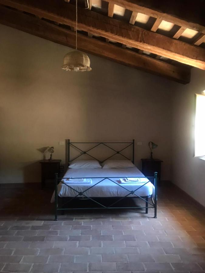 Agriturismo Il Covo Del Solengo Valtopina Eksteriør billede