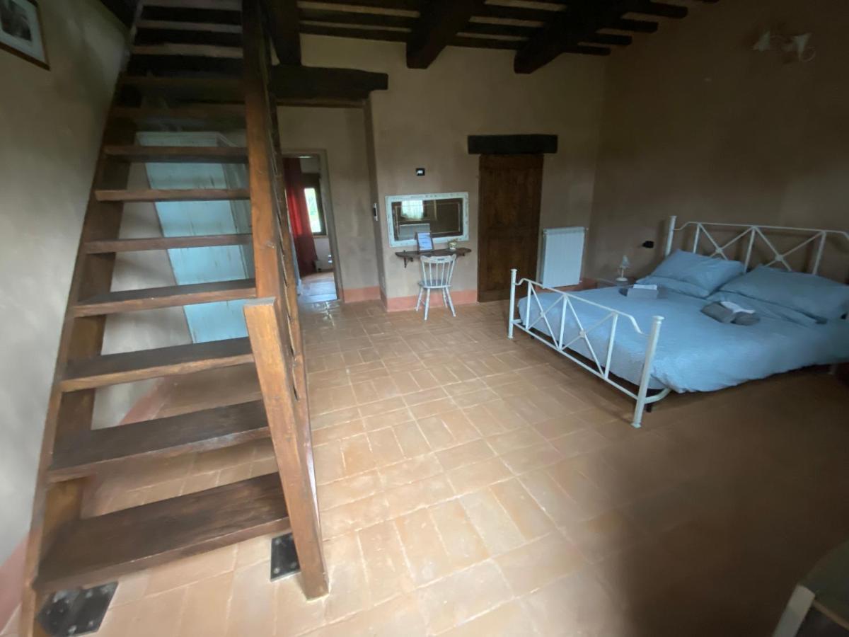 Agriturismo Il Covo Del Solengo Valtopina Eksteriør billede