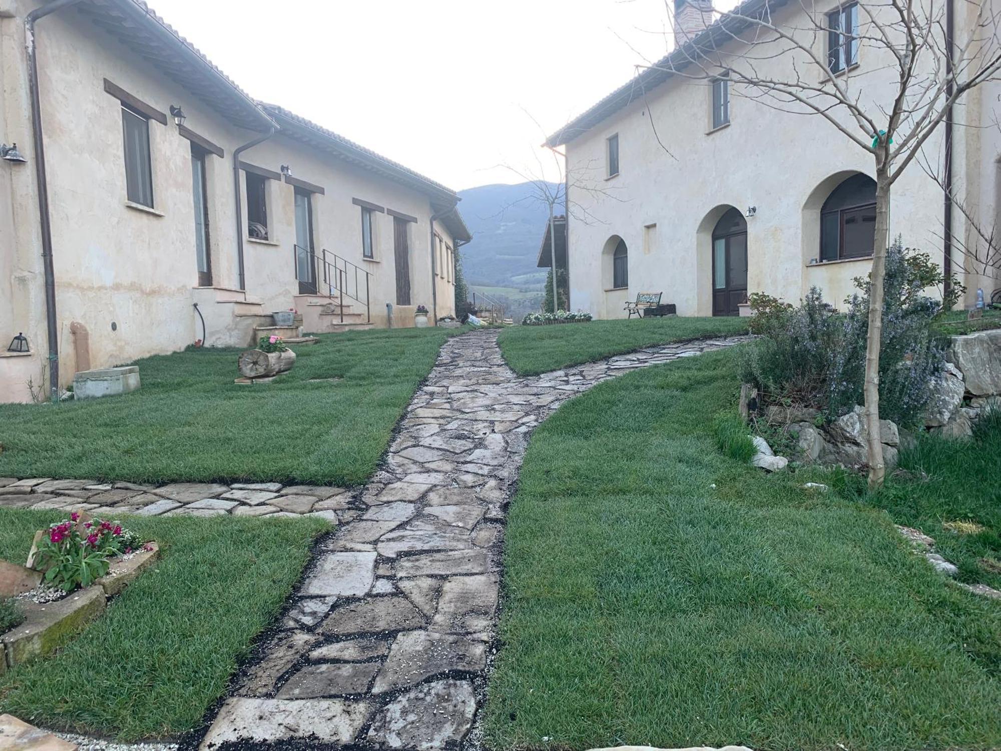 Agriturismo Il Covo Del Solengo Valtopina Eksteriør billede